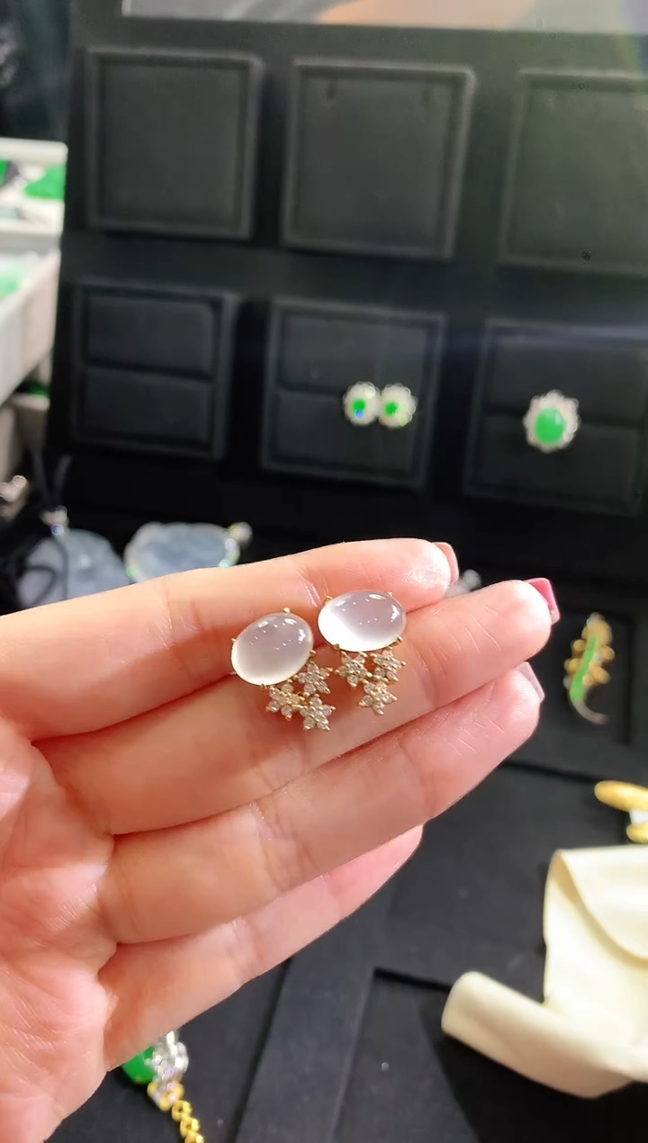 【闪购商品】翡翠耳饰18K金镶嵌耳饰