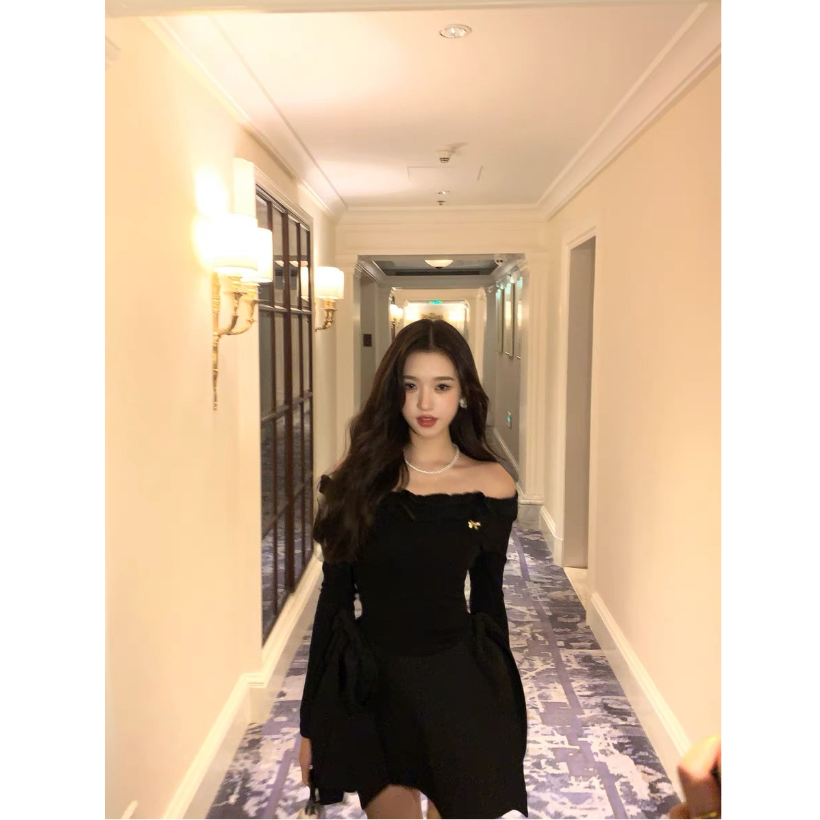 两只水仙 C位小黑裙 小香风一字肩连衣裙收腰黑色高级感气质裙子