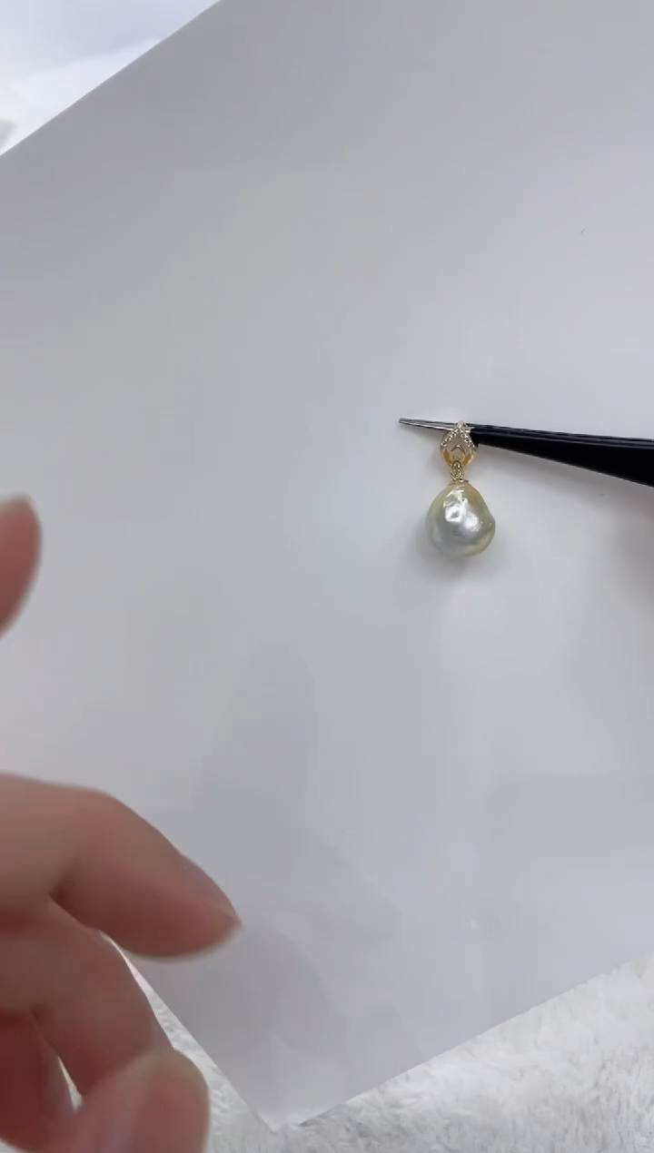 【闪购商品】海水珍珠吊坠(不含链)银S925镶嵌海水珍珠吊坠