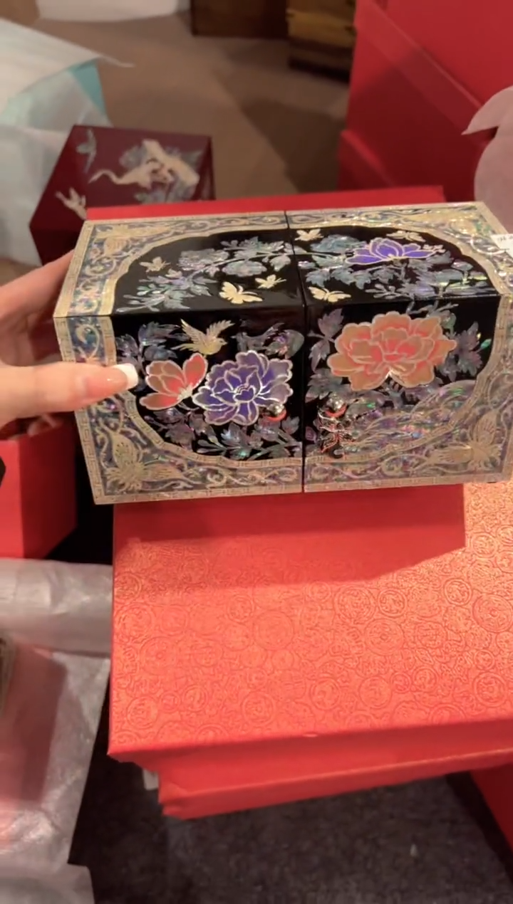 【闪购商品】微瑕·弘贝雅螺钿漆器文化馆