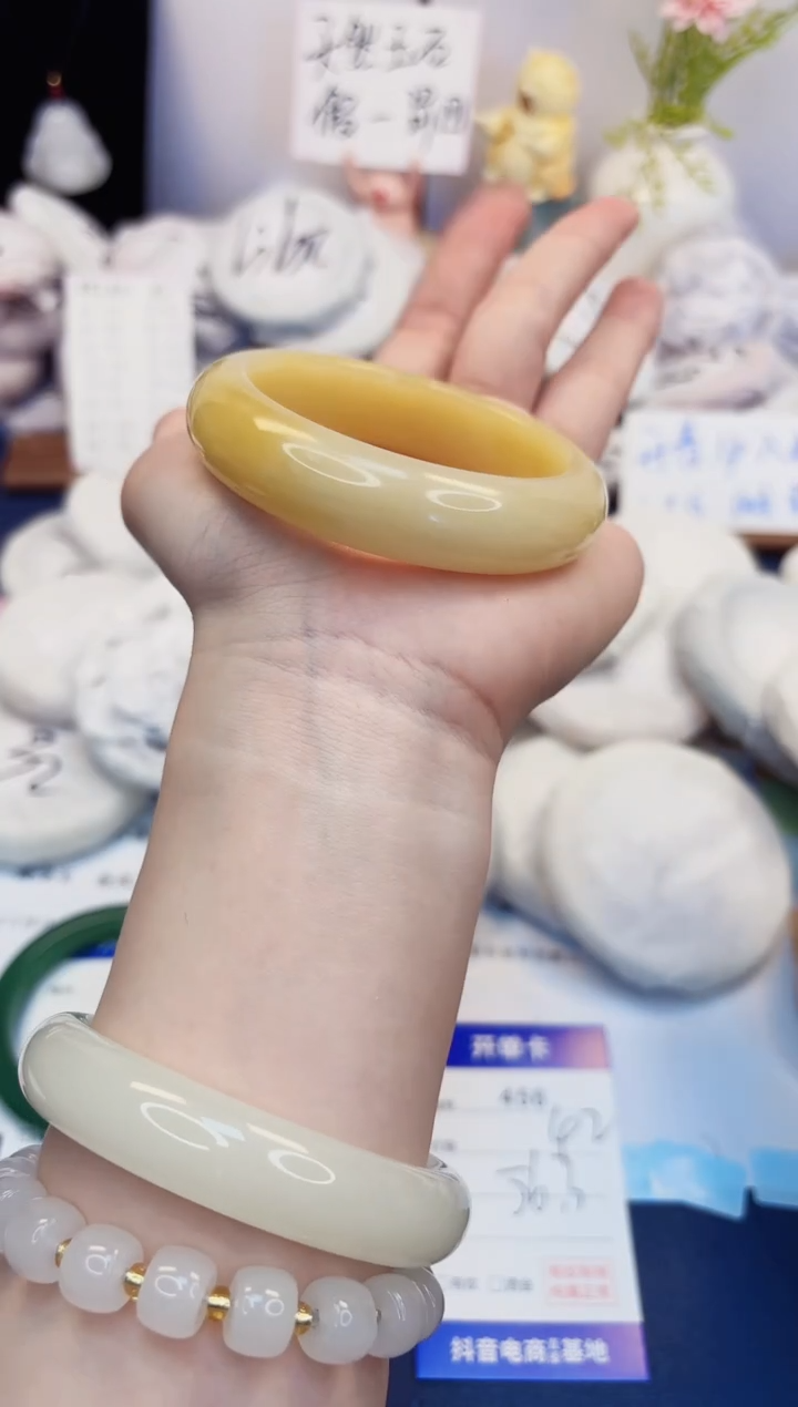 【闪购商品】石英质玉手镯未镶嵌456-财气镯-圈口56