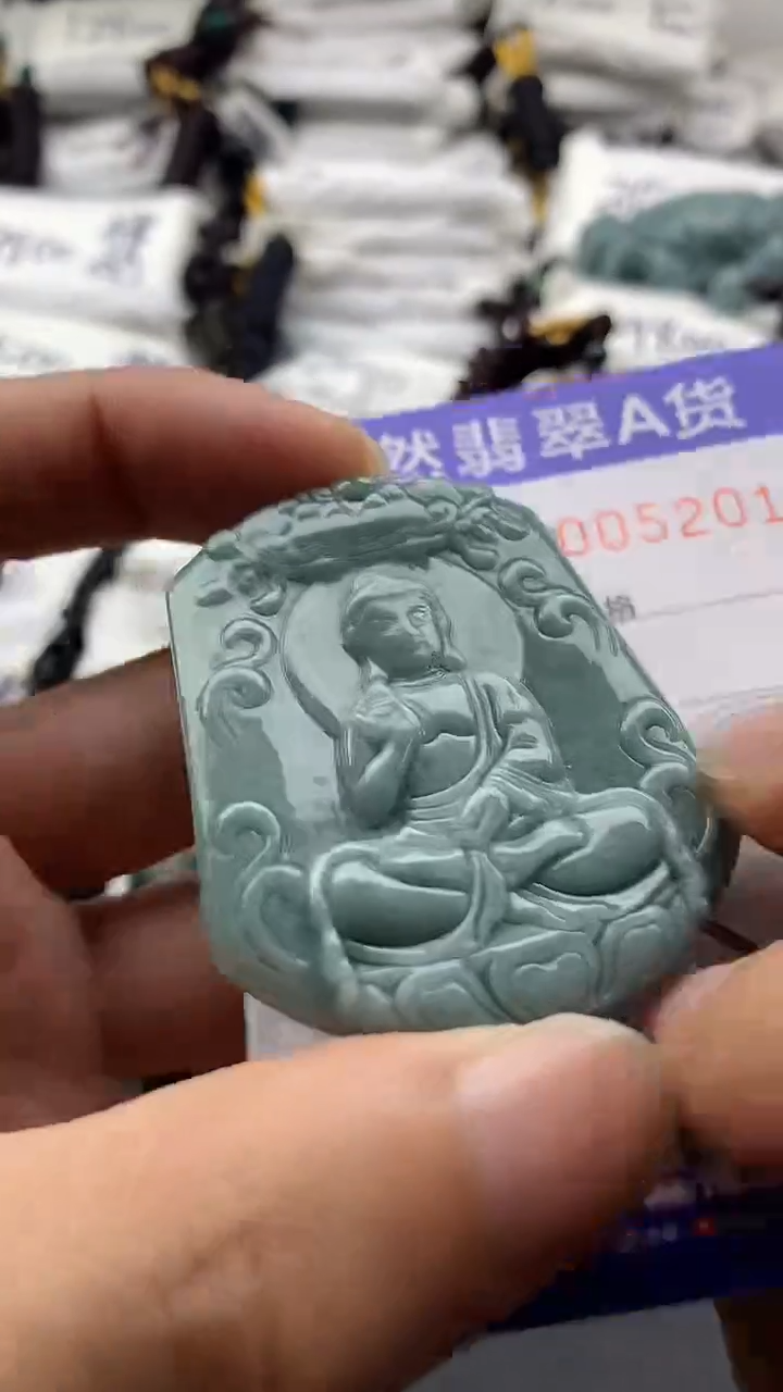 【闪购商品】翡翠颈饰未镶嵌555555555555