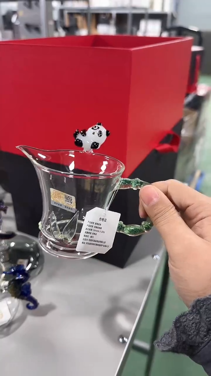 【闪购商品】熊猫如意公道杯哈哈哈