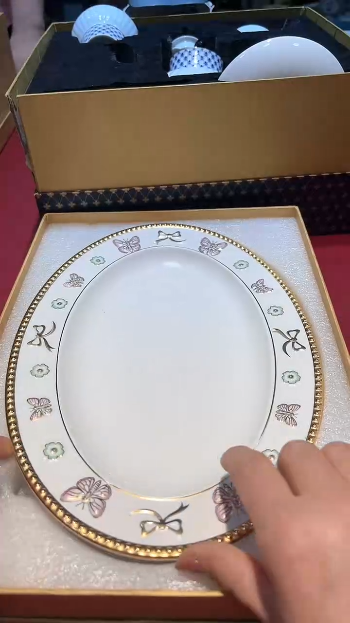 【闪购商品】瓷片锅碗瓢盆一件不剩