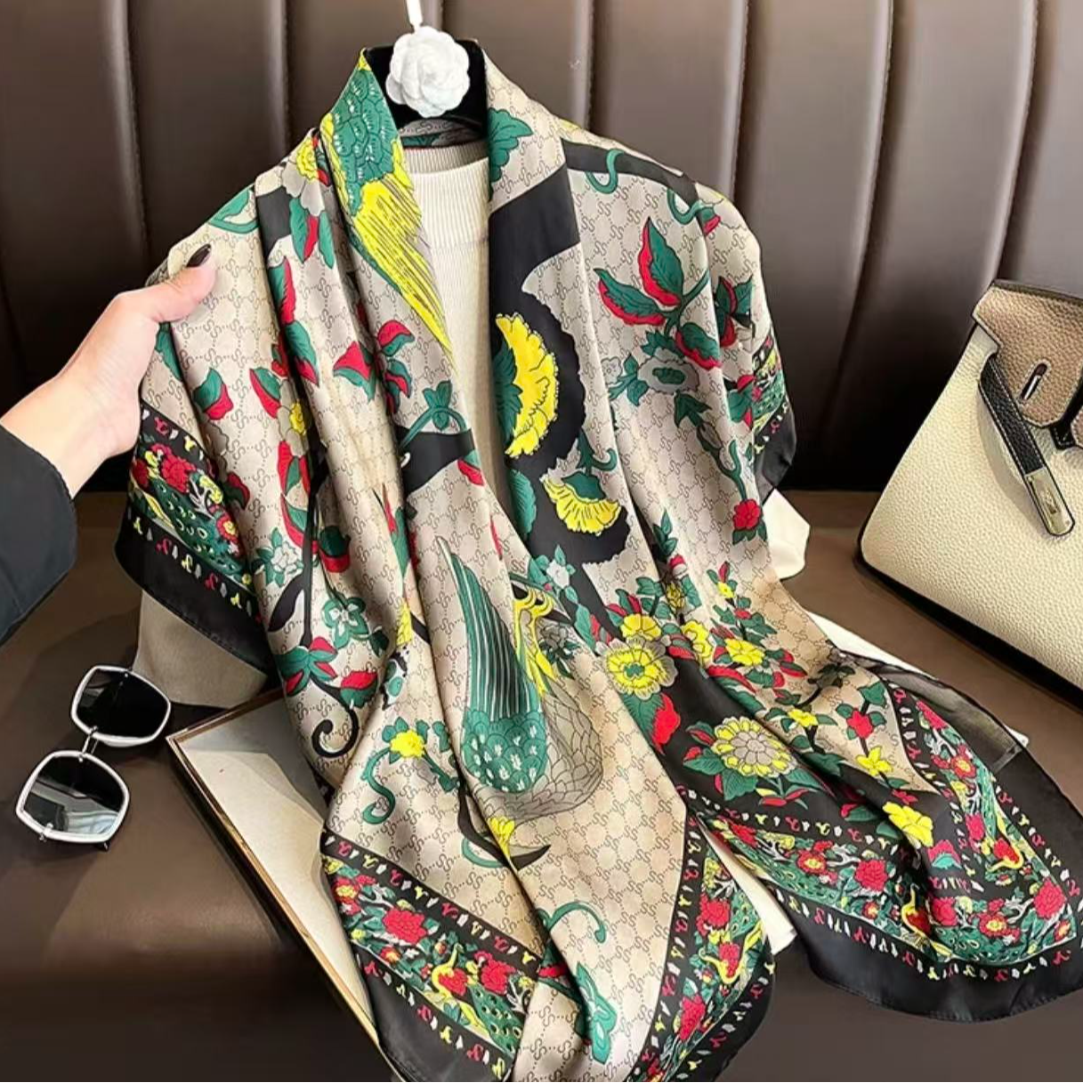 A132 民族风 围巾 110*110左右{无礼盒}