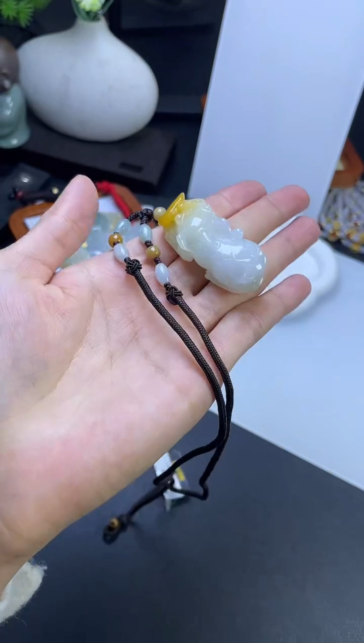 【闪购商品】翡翠挂件未镶嵌挂件