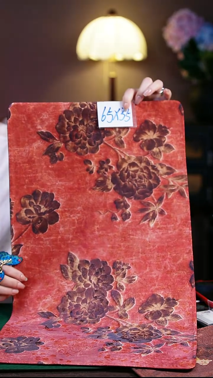 65*35  红底牡丹  