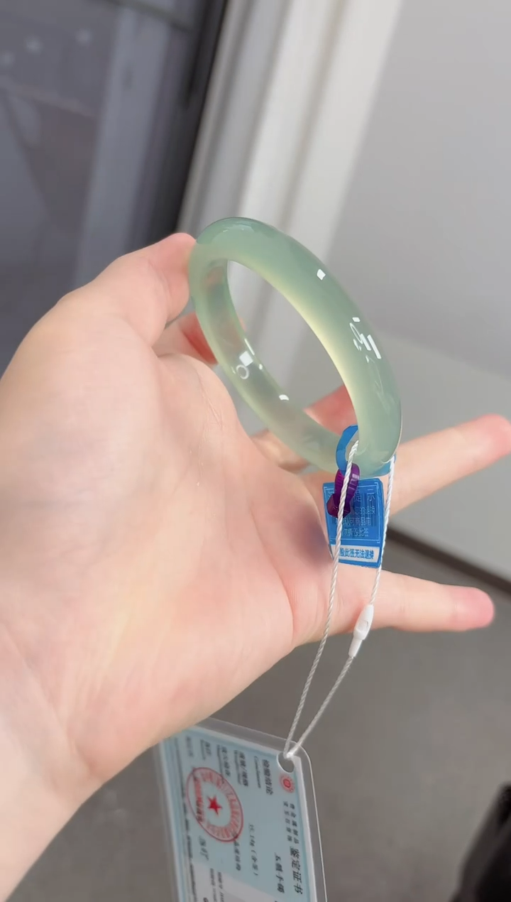 手镯玛瑙/玉髓未镶嵌56圈