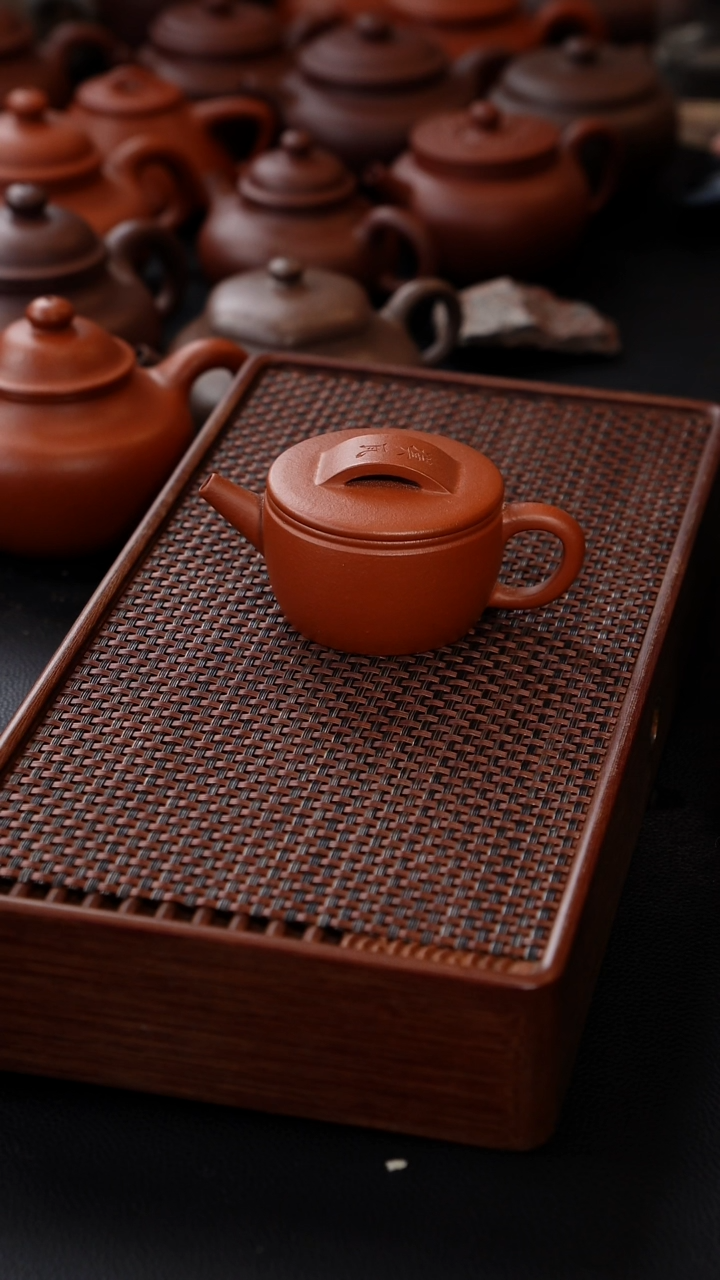 【闪购商品】小汉瓦 80CC 小煤窑生砂生料原矿紫砂