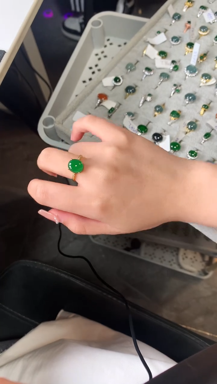 【闪购商品】翡翠戒指银S925镶嵌521414