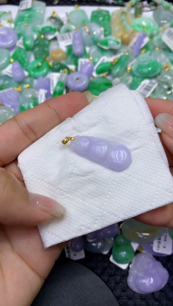 颈饰未镶嵌翡翠天然缅甸A货翡翠