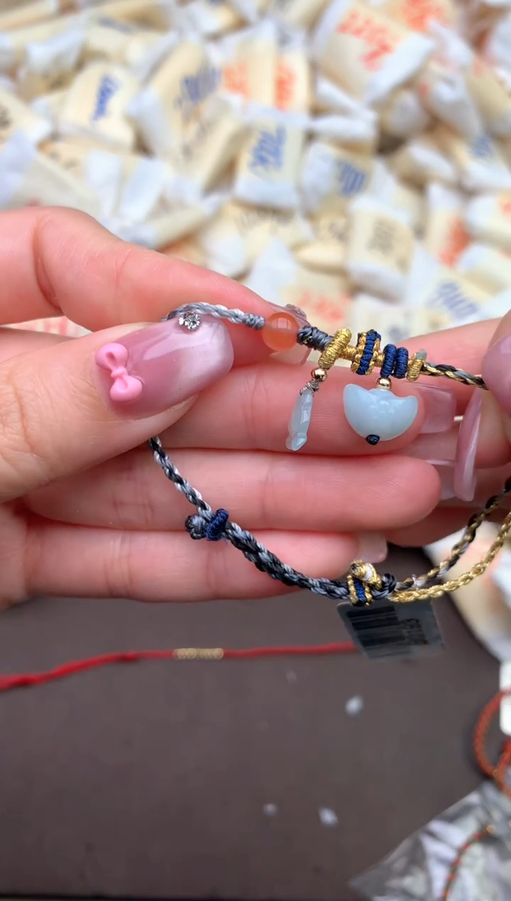 【闪购商品】翡翠手绳未镶嵌一