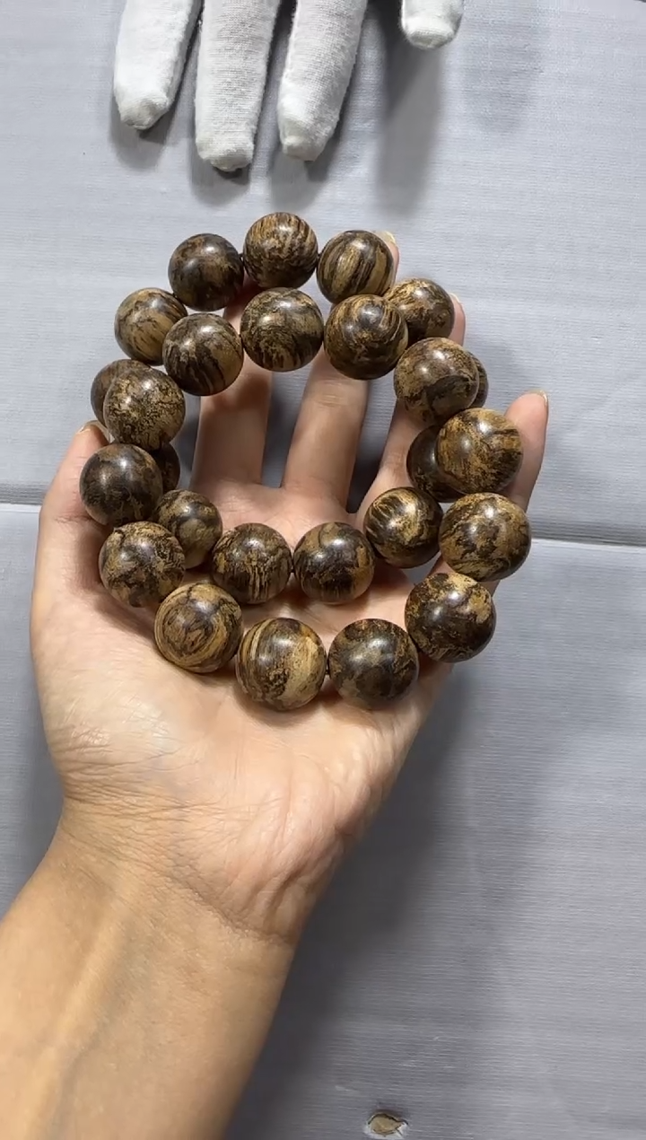 【闪购商品】沉香手串G09虎斑老料1.8单圈多样性发货发其一