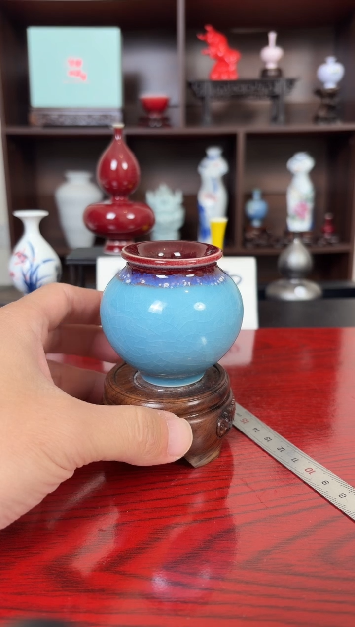 摆件瓷12.18晚微瑕小花瓶摆件