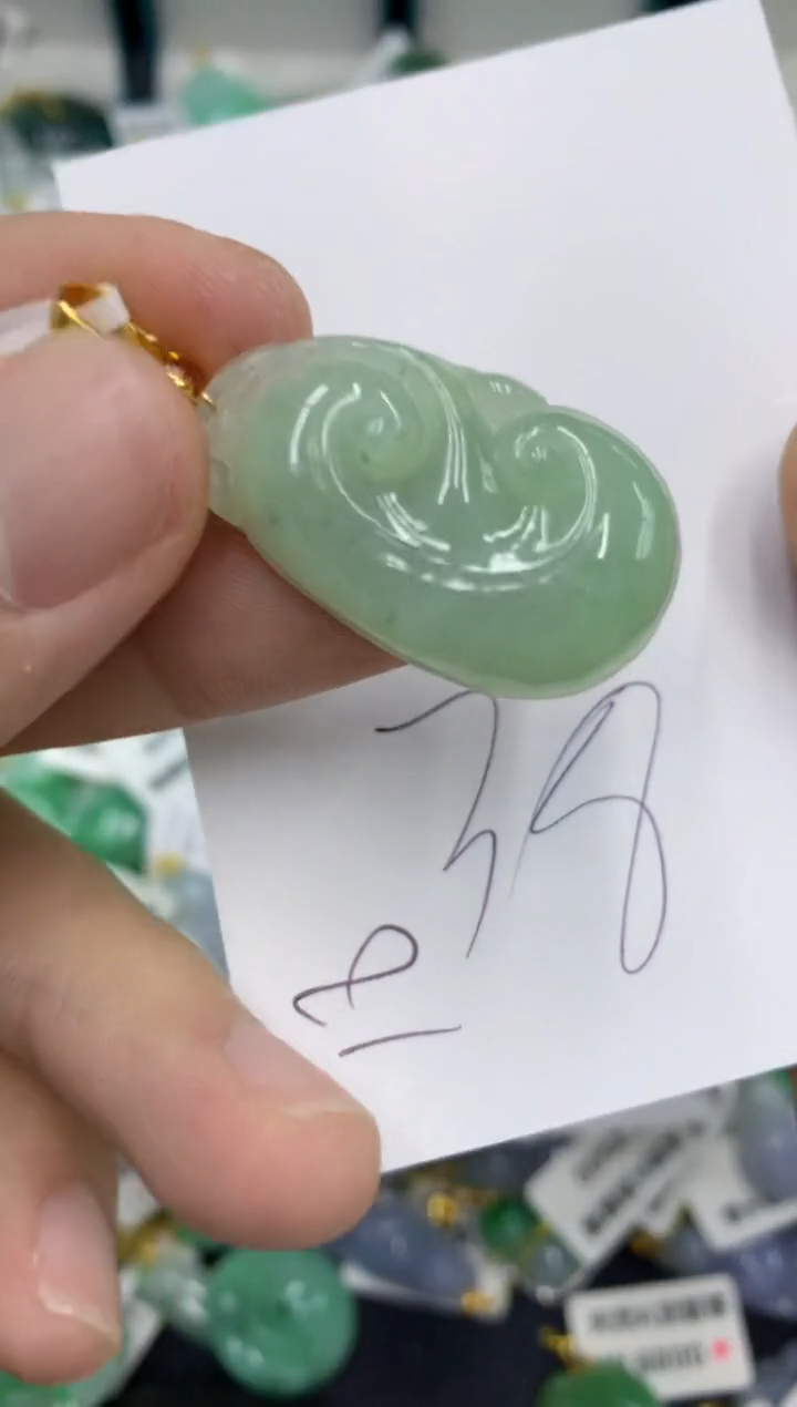 【闪购商品】翡翠颈饰未镶嵌翡翠