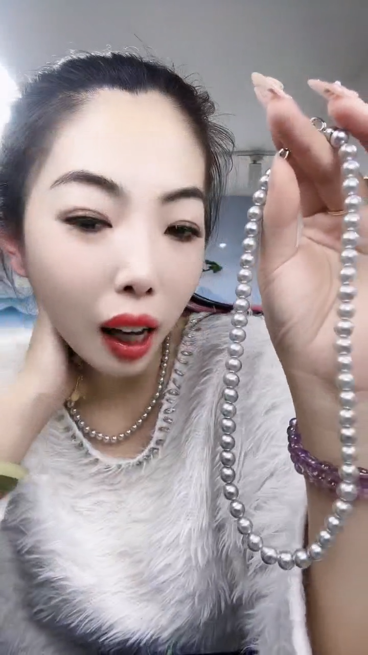 【闪购商品】拼合珍珠（马贝珠）颈饰未镶嵌银色贝珠项链8毫米