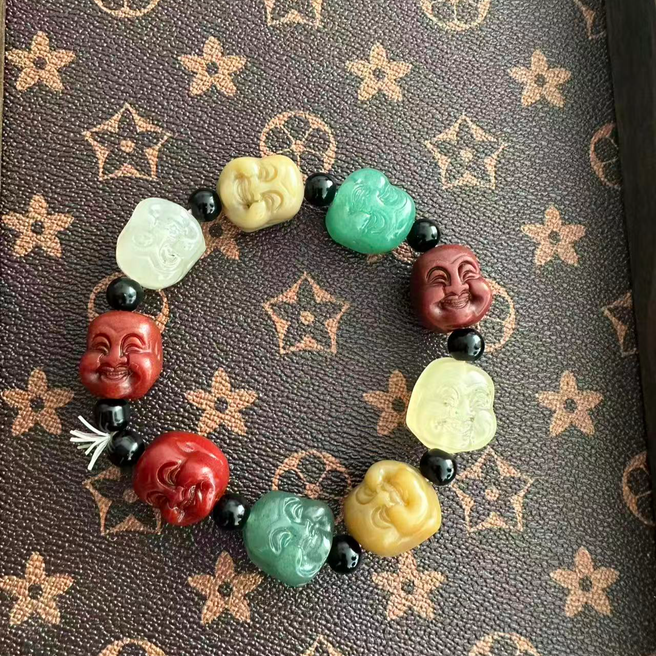 多宝佛头手串（手工雕刻）