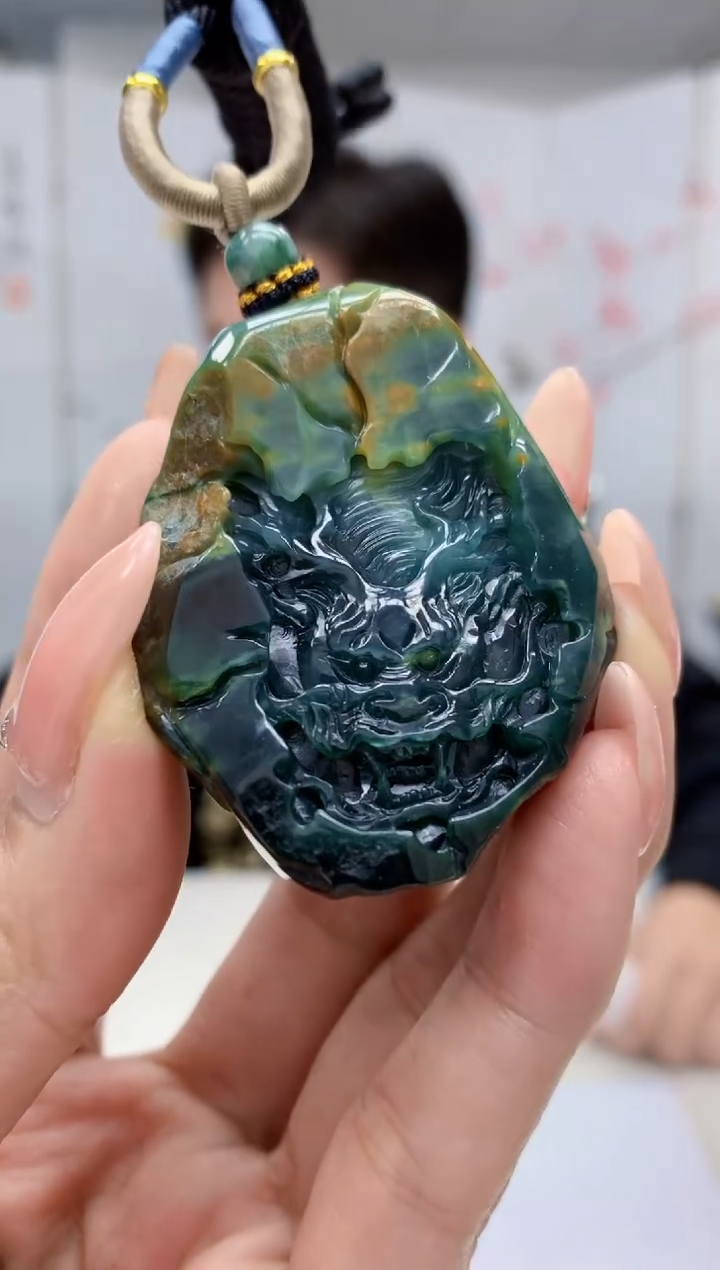 【闪购商品】定制翡翠未镶嵌4917MM-毛货挂件28