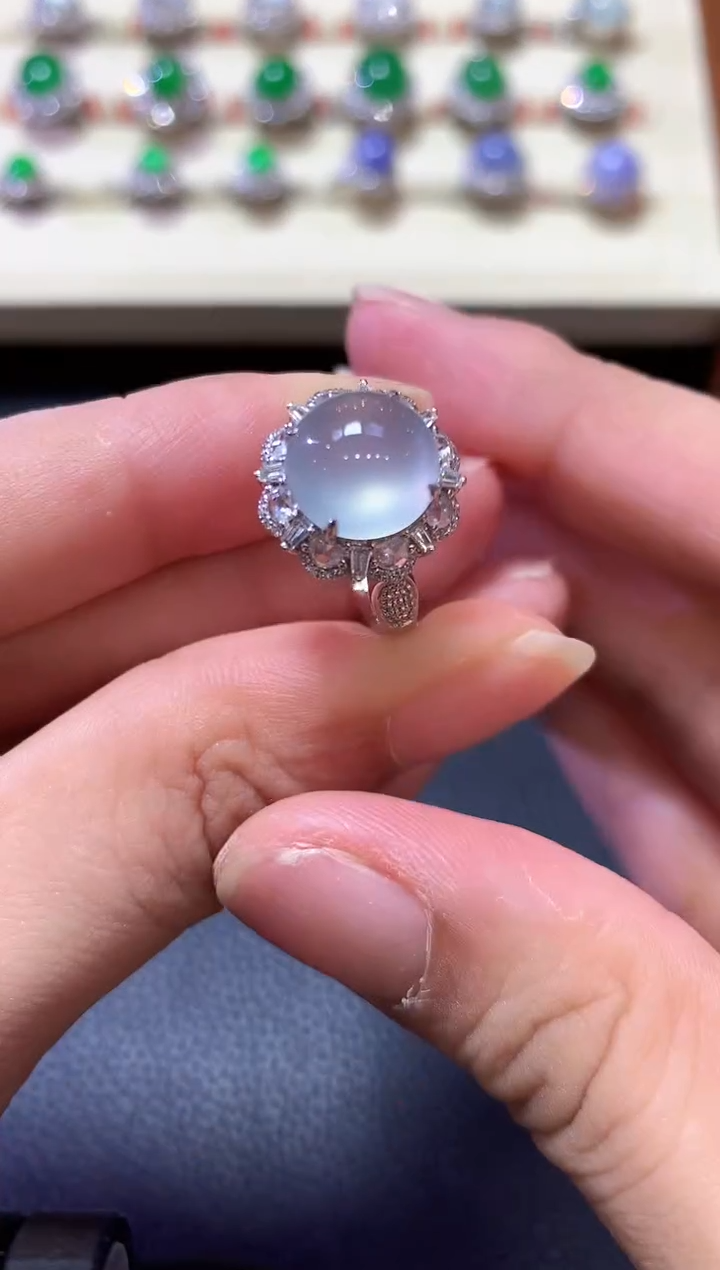 翡翠戒指18K金镶嵌b171春日珠宝