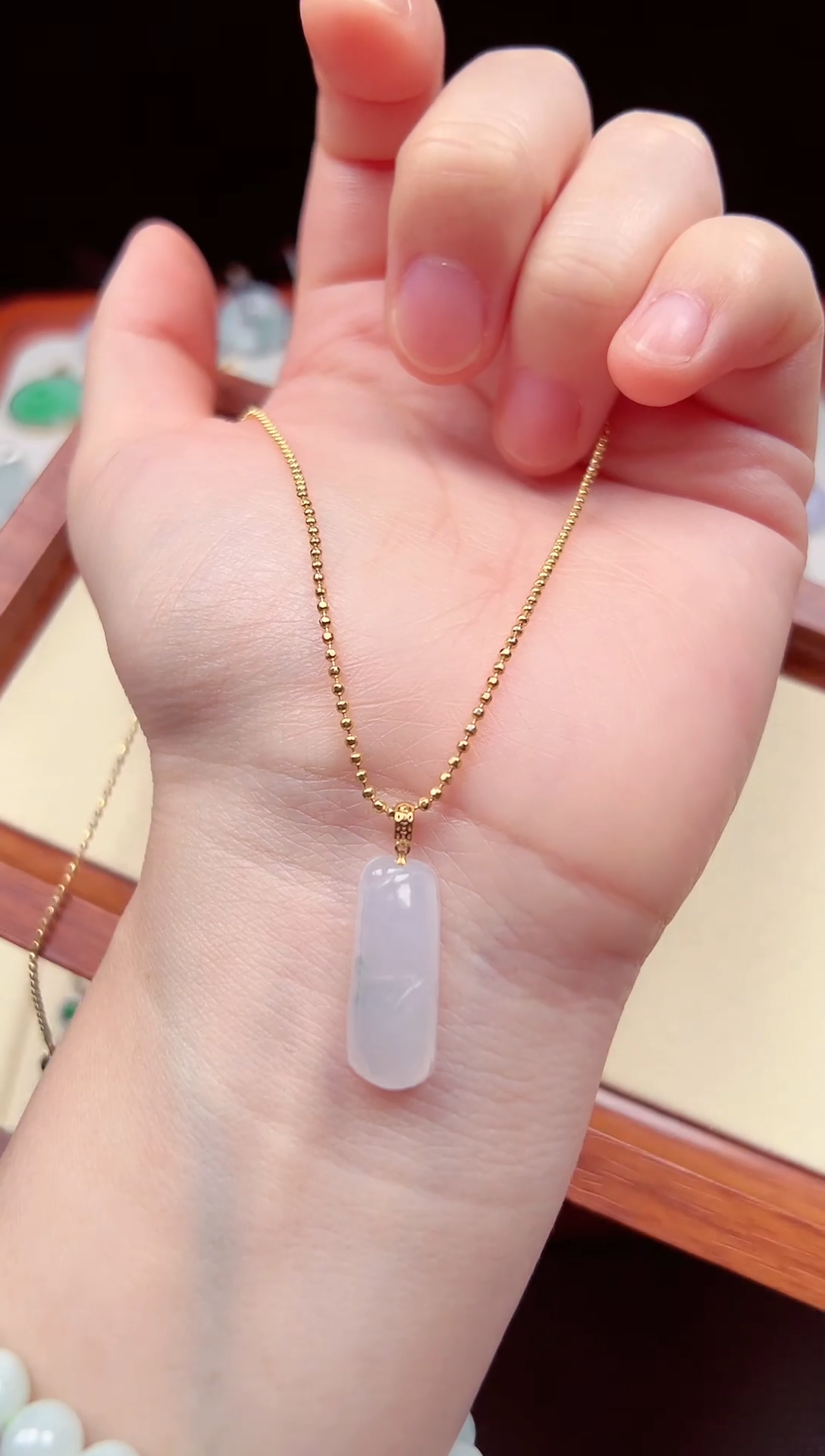 【闪购商品】翡翠颈饰18K金镶嵌竹节