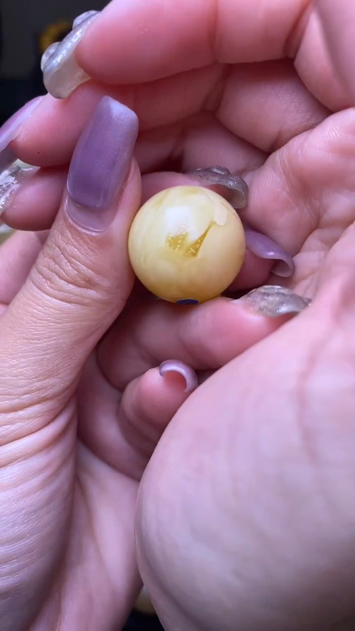 【闪购商品】琥珀裸石未镶嵌葵. 21