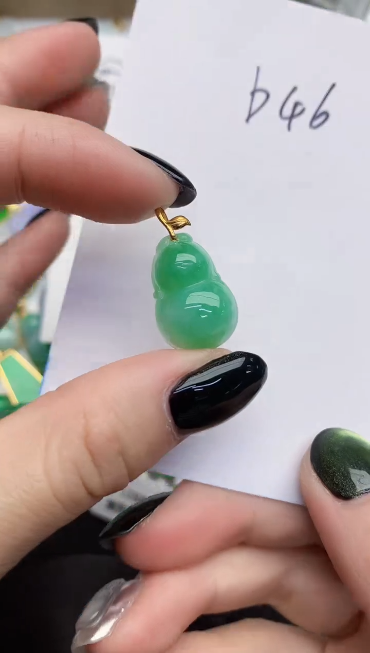 【闪购商品】翡翠颈饰18K金镶嵌0000000000