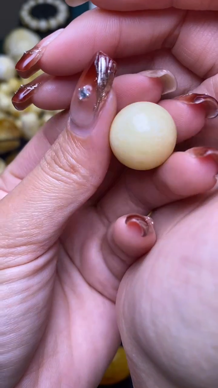 【闪购商品】琥珀裸石未镶嵌葵.123