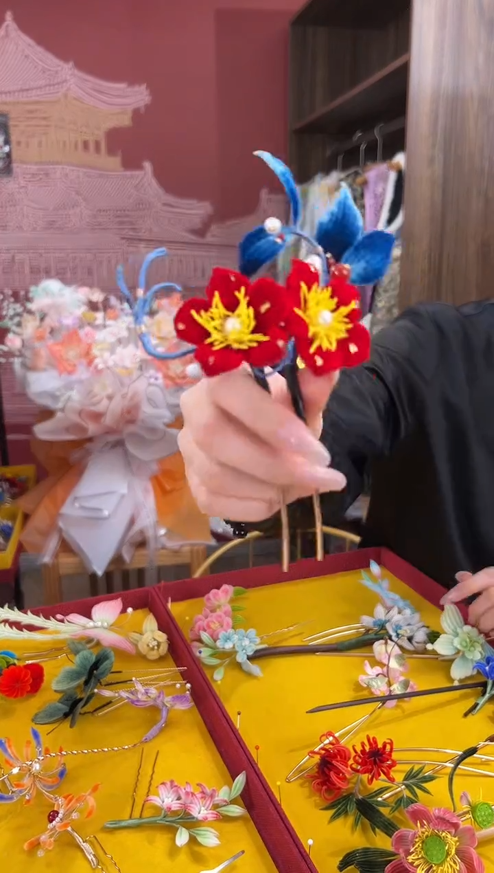 【闪购商品】刺绣非遗绒花（发饰）