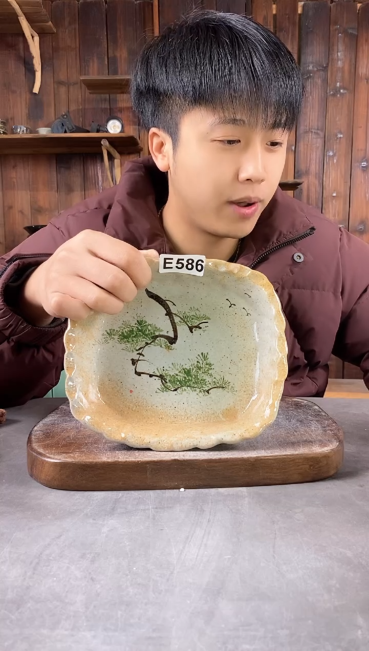 【闪购商品】碗586，手工手绘，新年快乐！