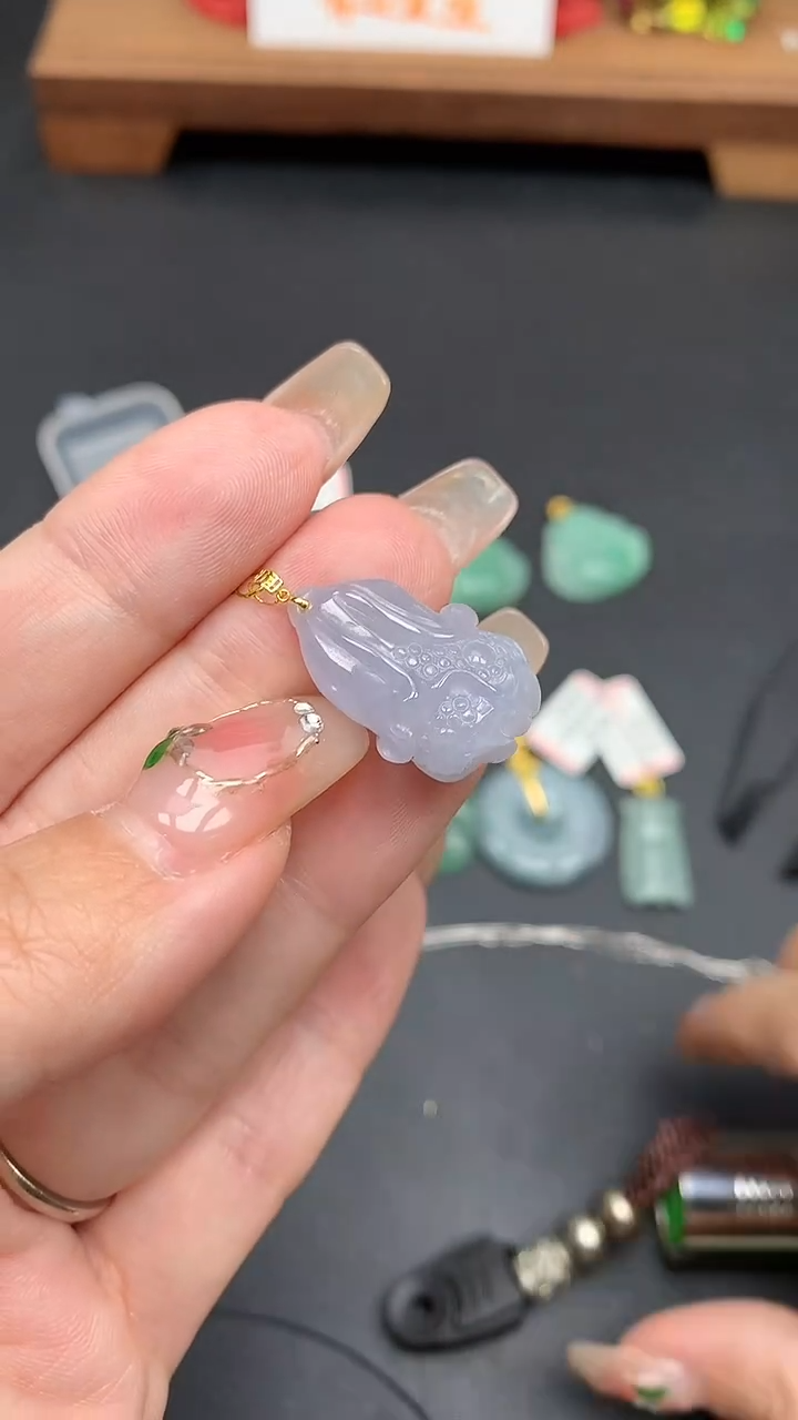 【闪购商品】翡翠吊坠(不含链)18K金镶嵌MS160681