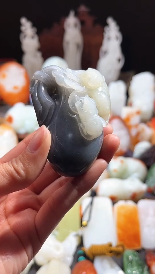 未镶嵌和田玉摆件精品