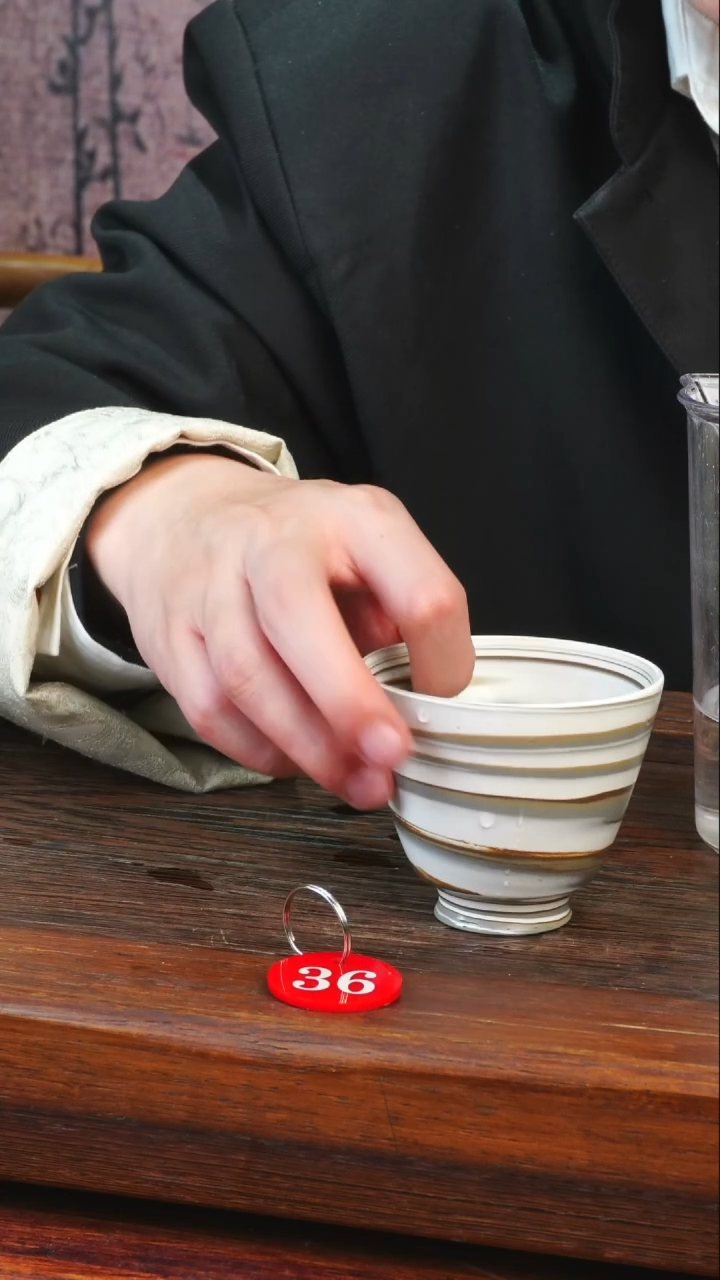 36号逢春紫陶全手工咖啡色搅泥咖啡杯180ml（微暇）