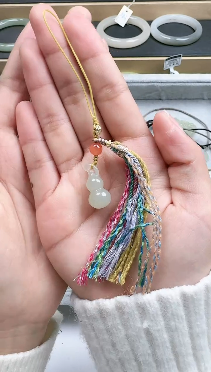 【闪购商品】和田玉挂件未镶嵌手机挂 YY