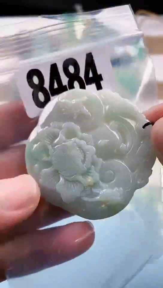 【闪购商品】翡翠挂件未镶嵌天然翡翠吊坠挂件