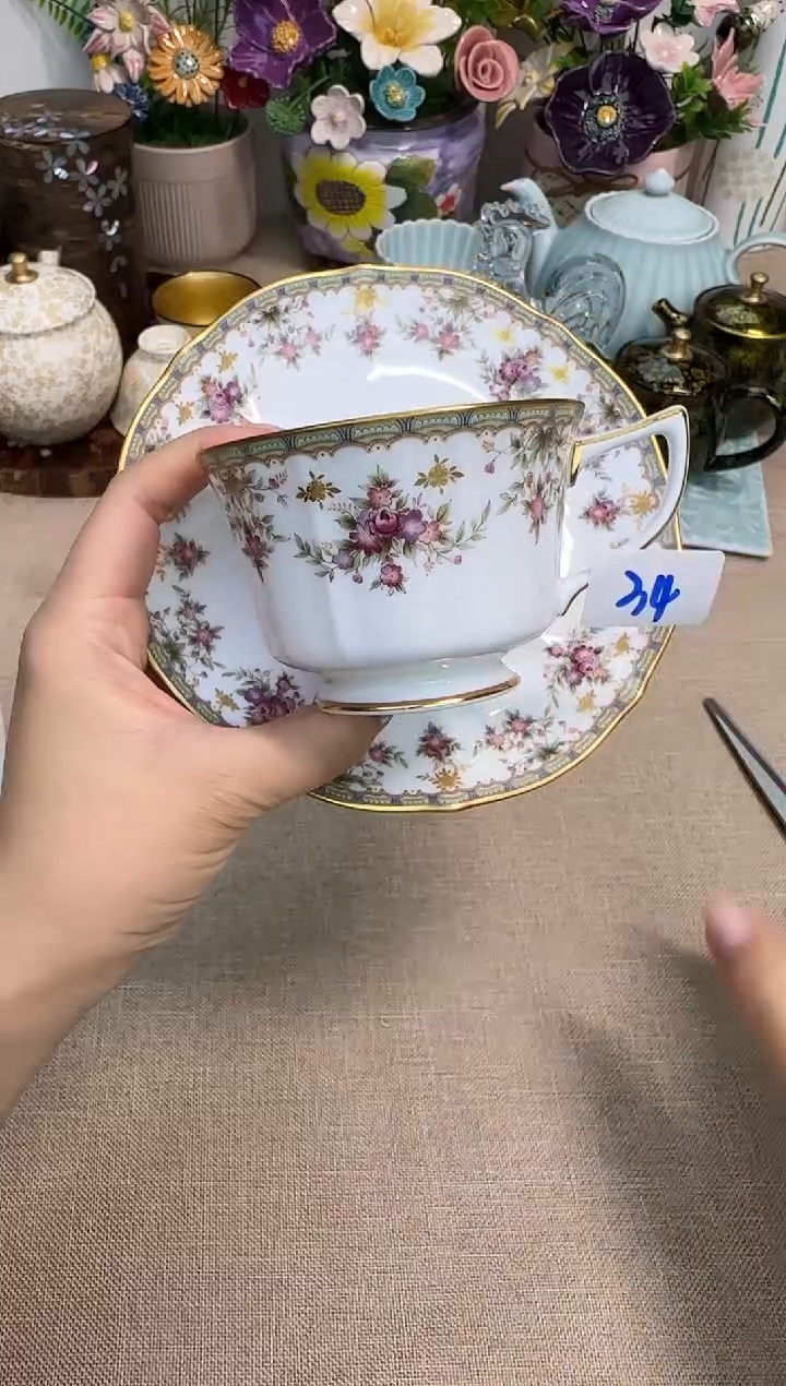 瓷片泡泡家的瓷器真好看