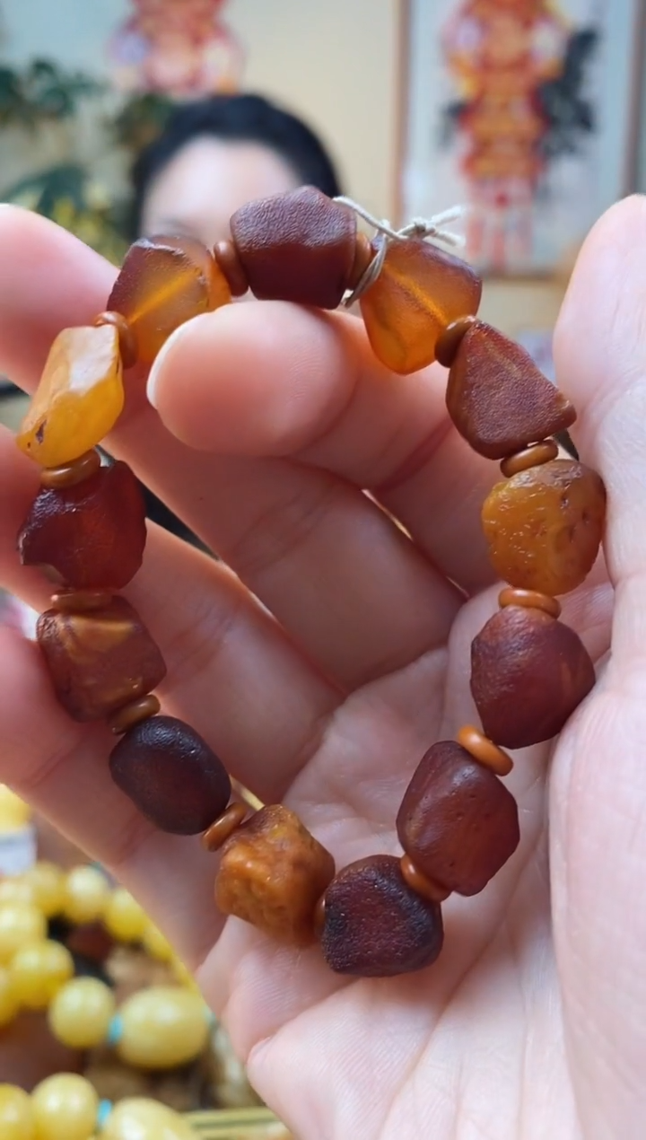 【闪购商品】琥珀手串未镶嵌手串