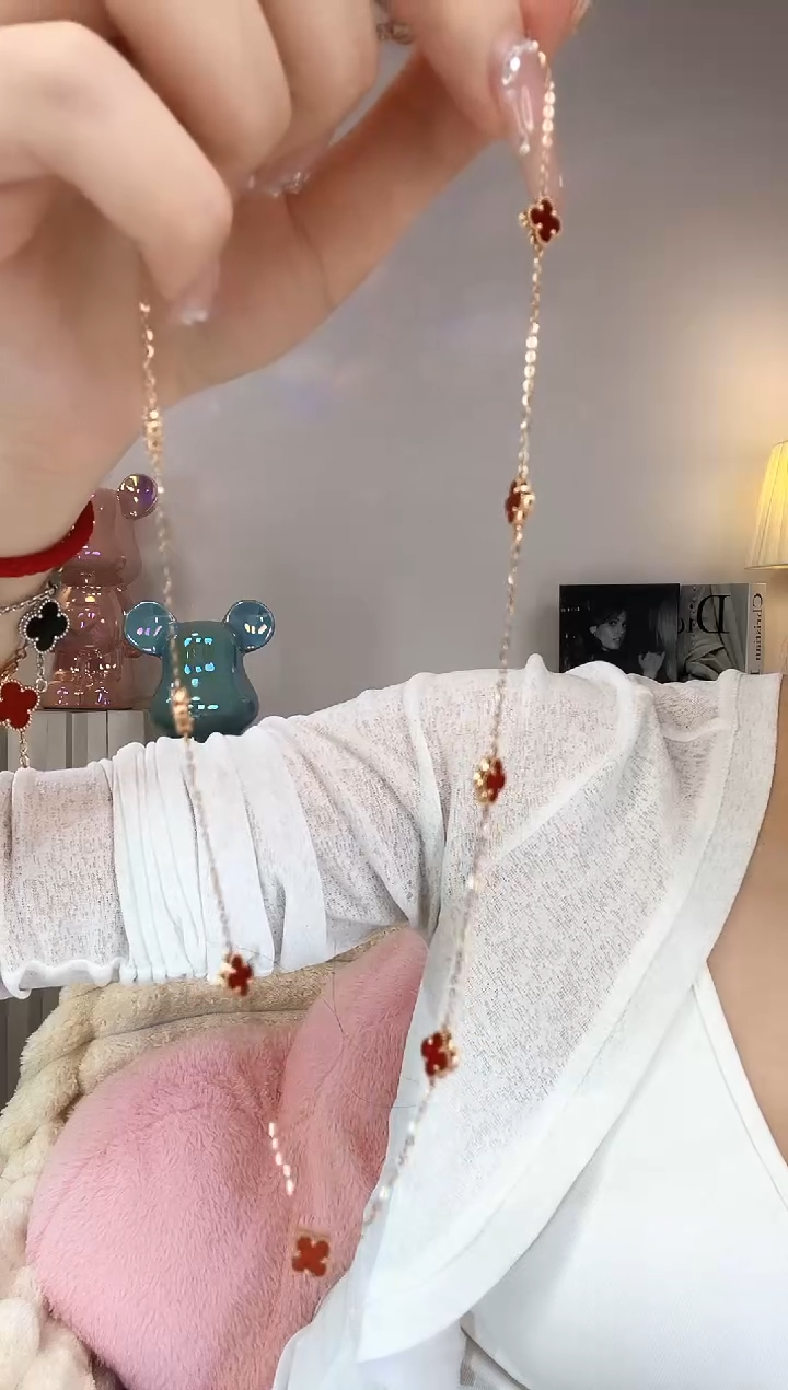 【闪购商品】玛瑙/玉髓颈饰18K金镶嵌18K红项链