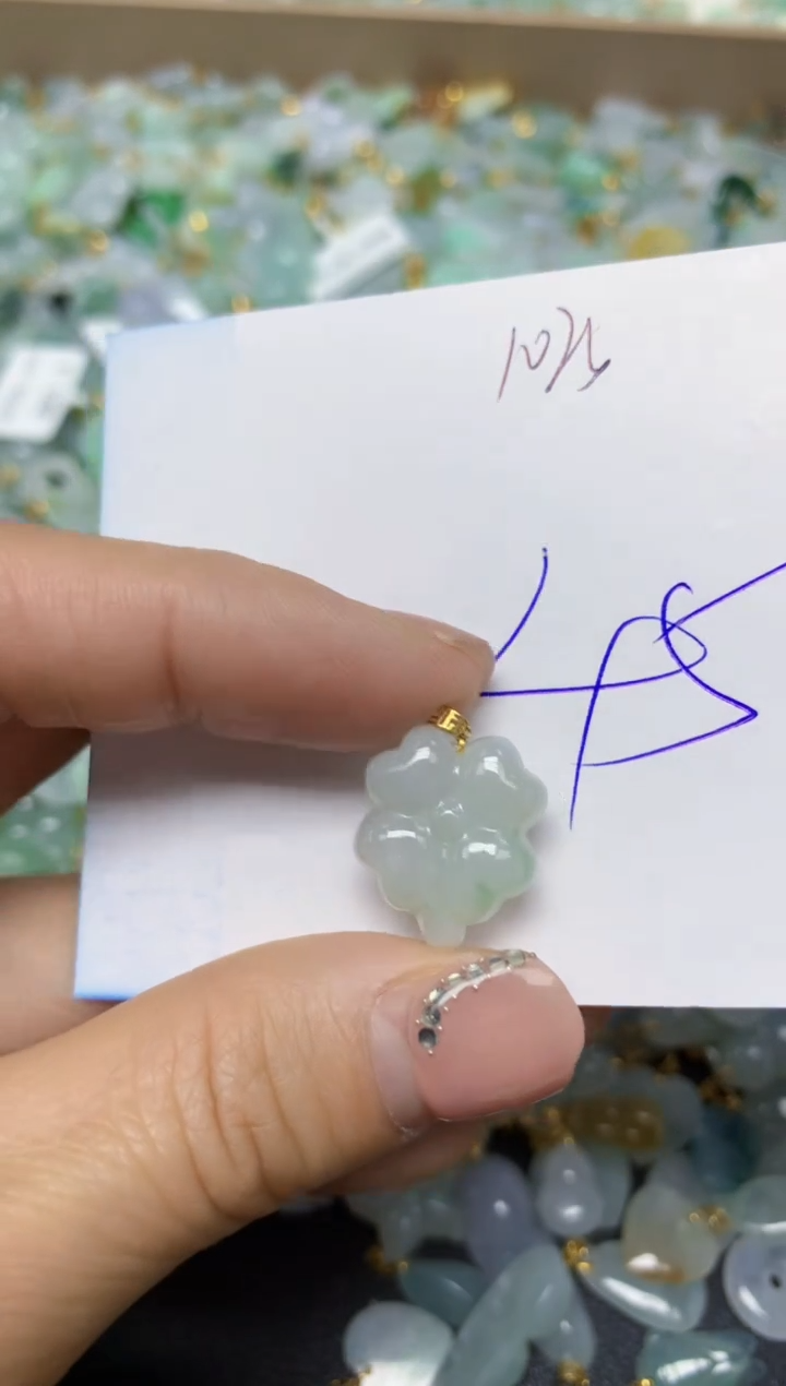【闪购商品】翡翠挂件18K金镶嵌 天然翡翠A货