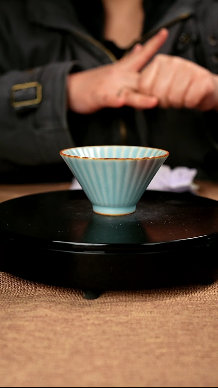 【闪购商品】885#国工一级品原矿钧瓷炉钧釉葵口杯