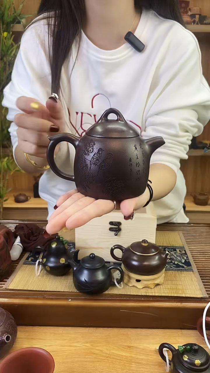 【闪购商品】紫砂茶壶柴烧石红秦权