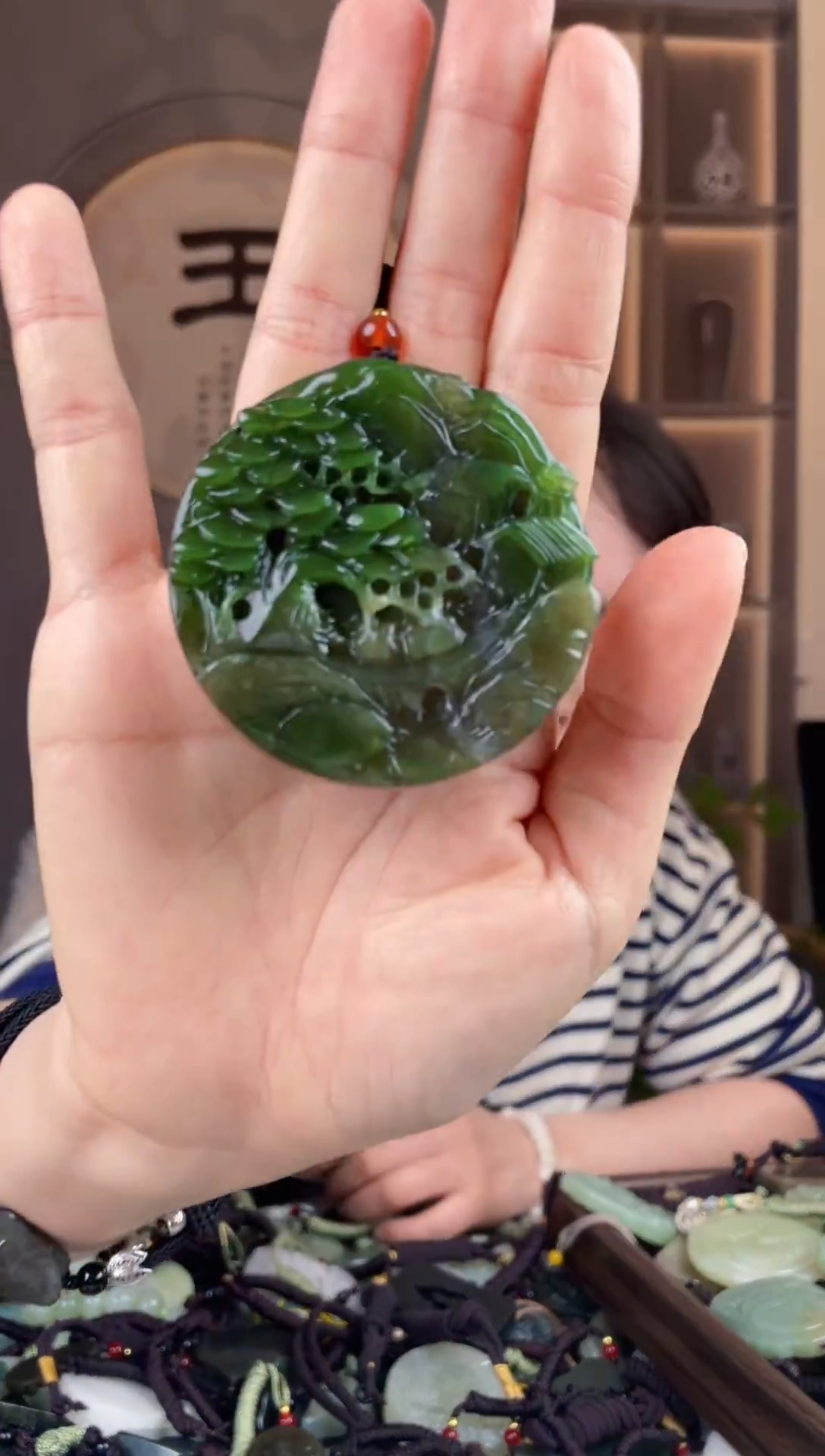 颈饰未镶嵌和田玉拍一发一，多样性发货