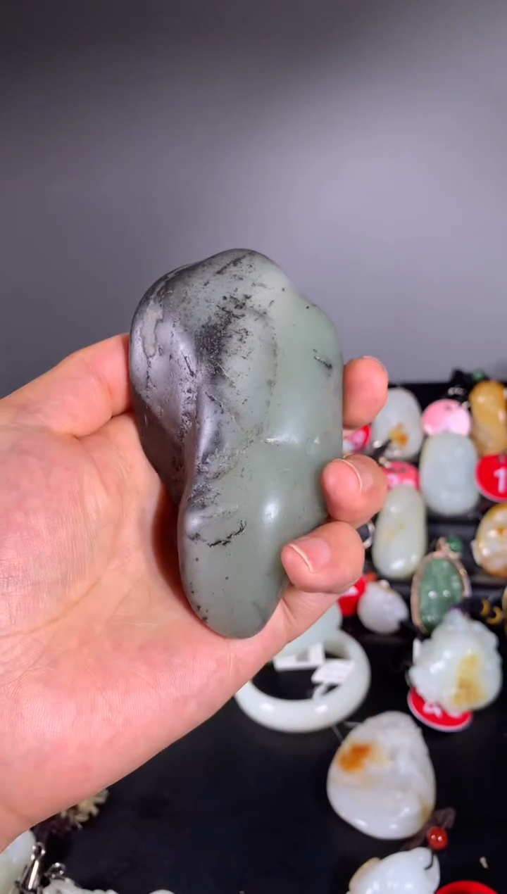 和田玉未镶嵌挂件其他