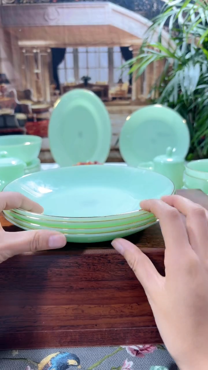 【闪购商品】... 8英寸深盘4个  玉瓷【贝美】