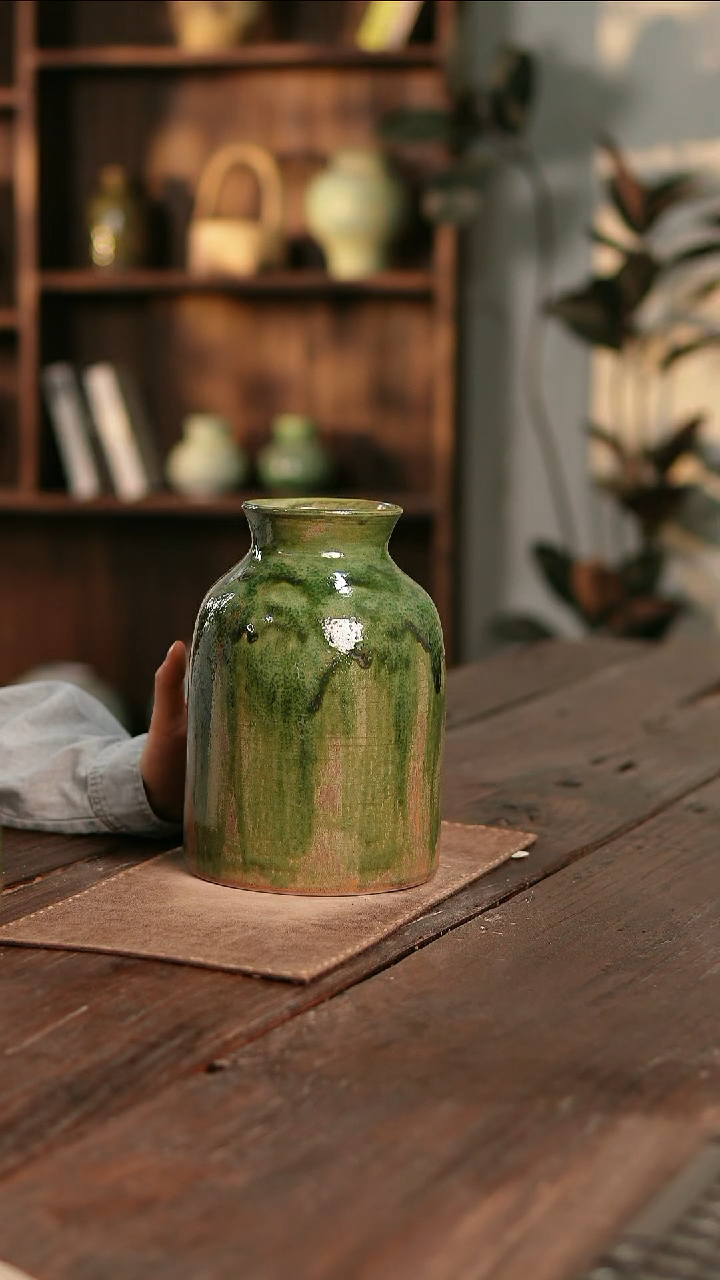 摆件17-161高24口9误差21无孔