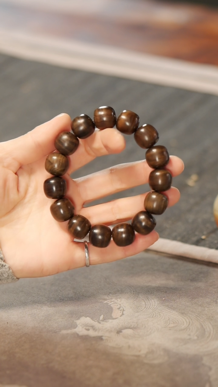 【闪购商品】金丝楠木雕阴沉15mm16mm单圈