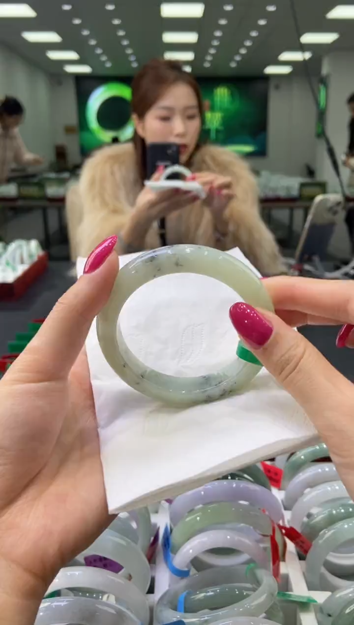 未镶嵌手镯翡翠0042882