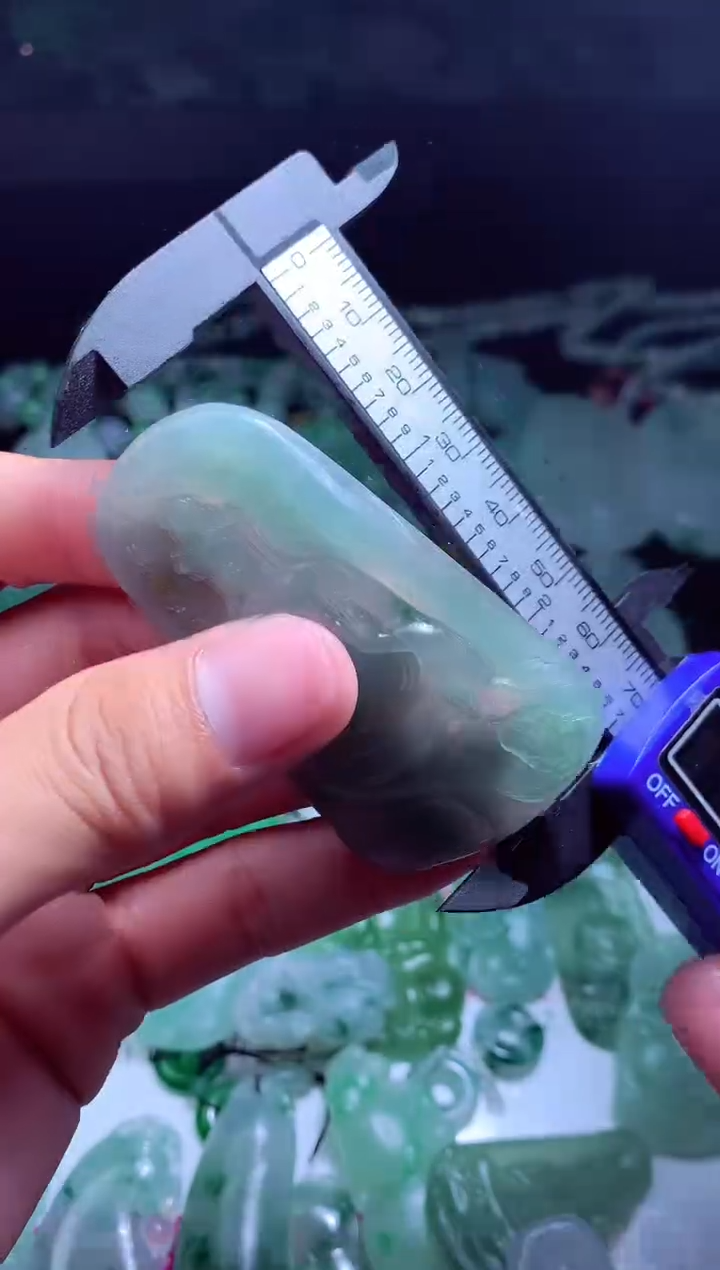 定制翡翠未镶嵌 翡翠毛货定制