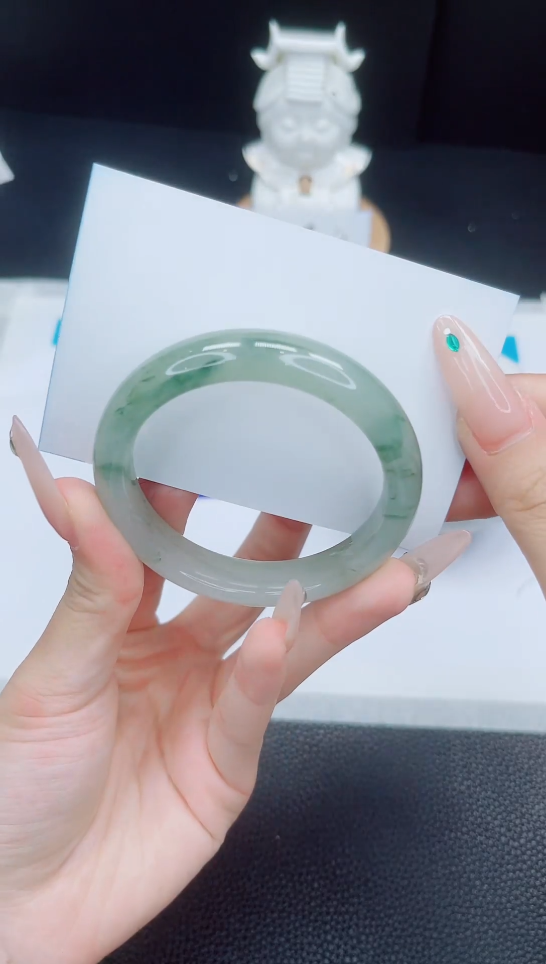 石英质玉手镯未镶嵌232-52.3