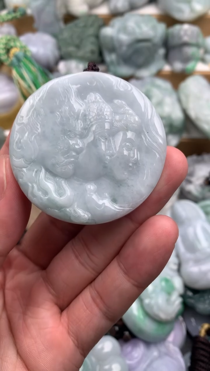 吊坠(不含链)未镶嵌翡翠1