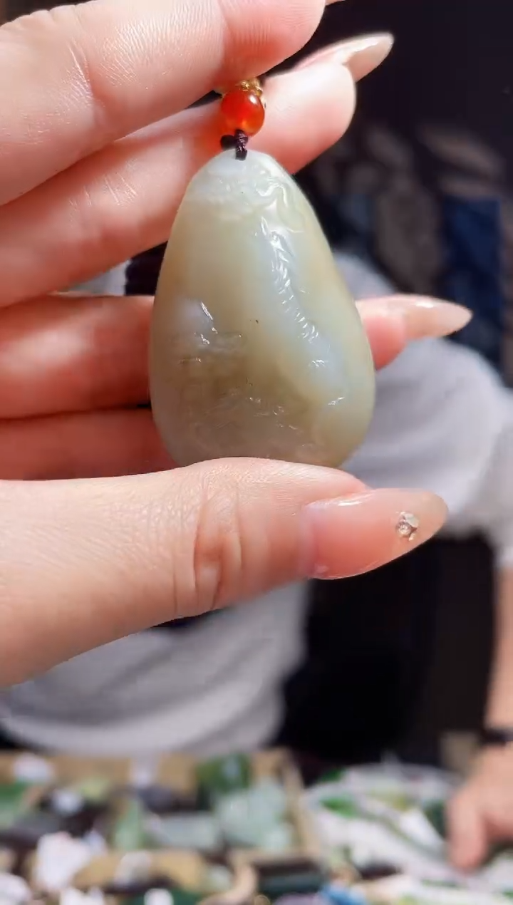 【闪购商品】和田玉颈饰未镶嵌拍一发一